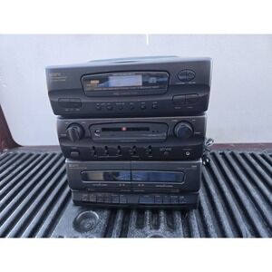 Vintage GPX Three Row Cd, Radio, Tape Player. 3 Disk Holder